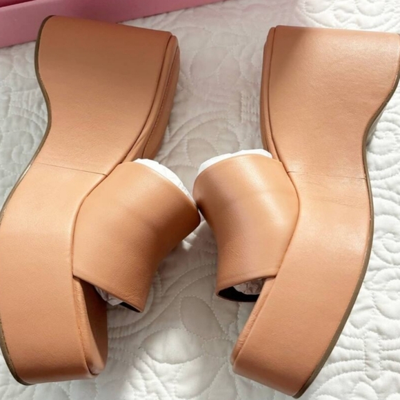 Intentionally Blank Sandals platform Reduced - Picture 3 of 6